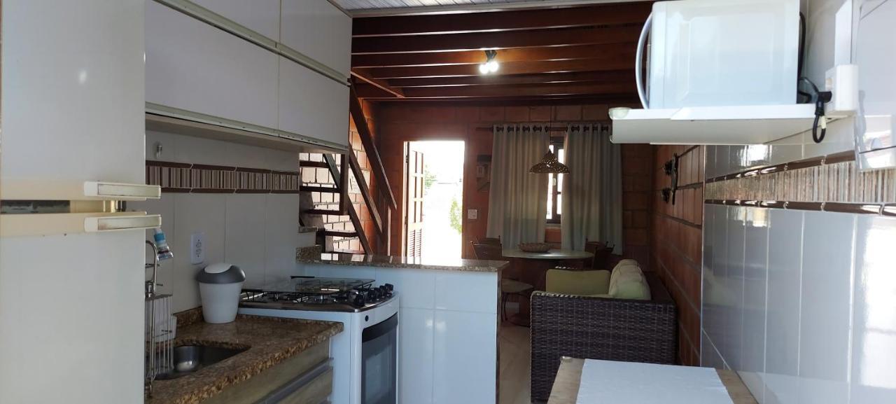 Chale Borasol Martim De Sa Piscina 600Mts Da Praia Appartement Caraguatatuba Buitenkant foto