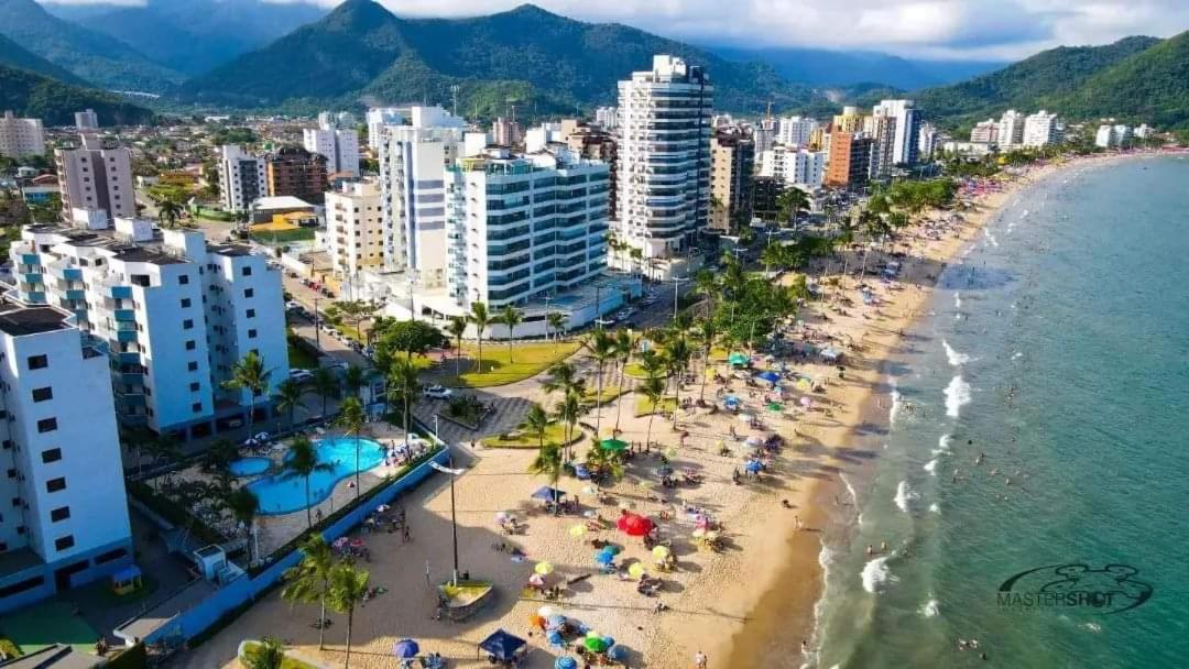 Chale Borasol Martim De Sa Piscina 600Mts Da Praia Appartement Caraguatatuba Buitenkant foto
