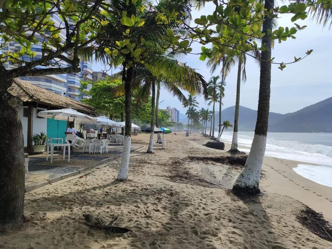 Chale Borasol Martim De Sa Piscina 600Mts Da Praia Appartement Caraguatatuba Buitenkant foto